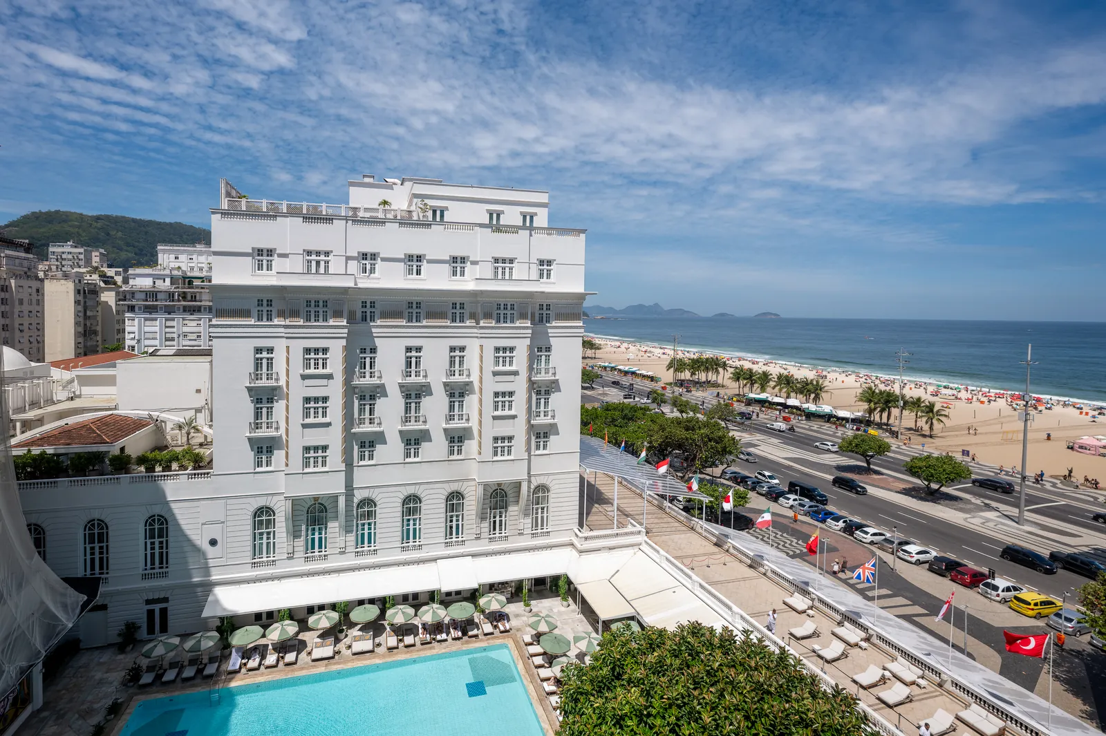 The Copacabana Palace, its pool and the beach seen from Avenida Atlântica 1782
